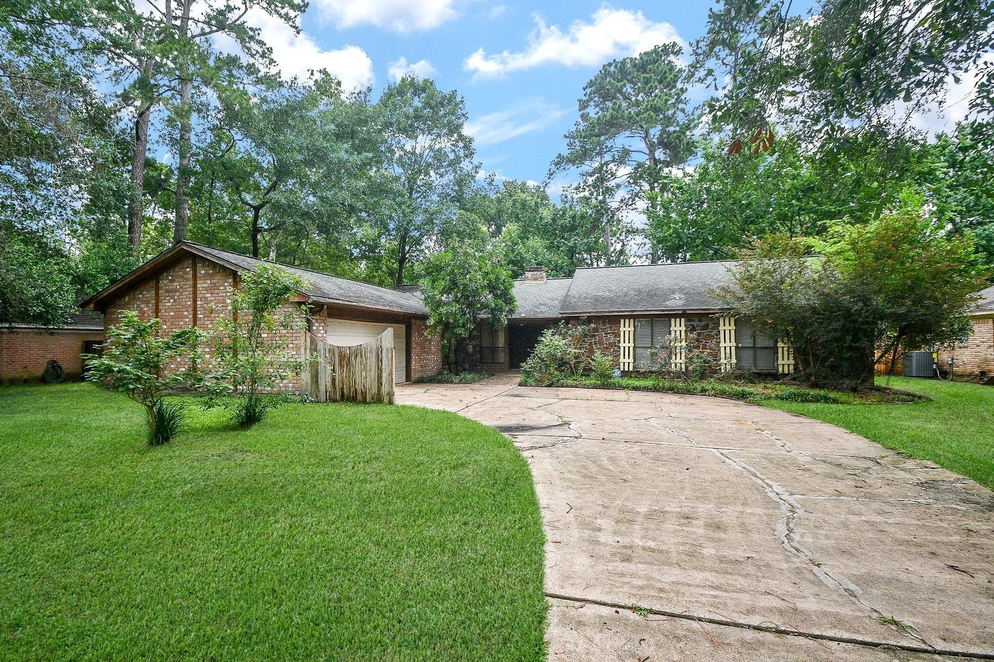 6702 Spring Leaf Drive