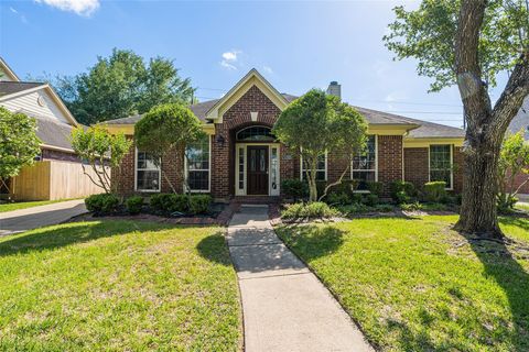 Photo of 5114 Plantation Colony Drive, Sugar Land, TX 77478 (MLS # 38072861)