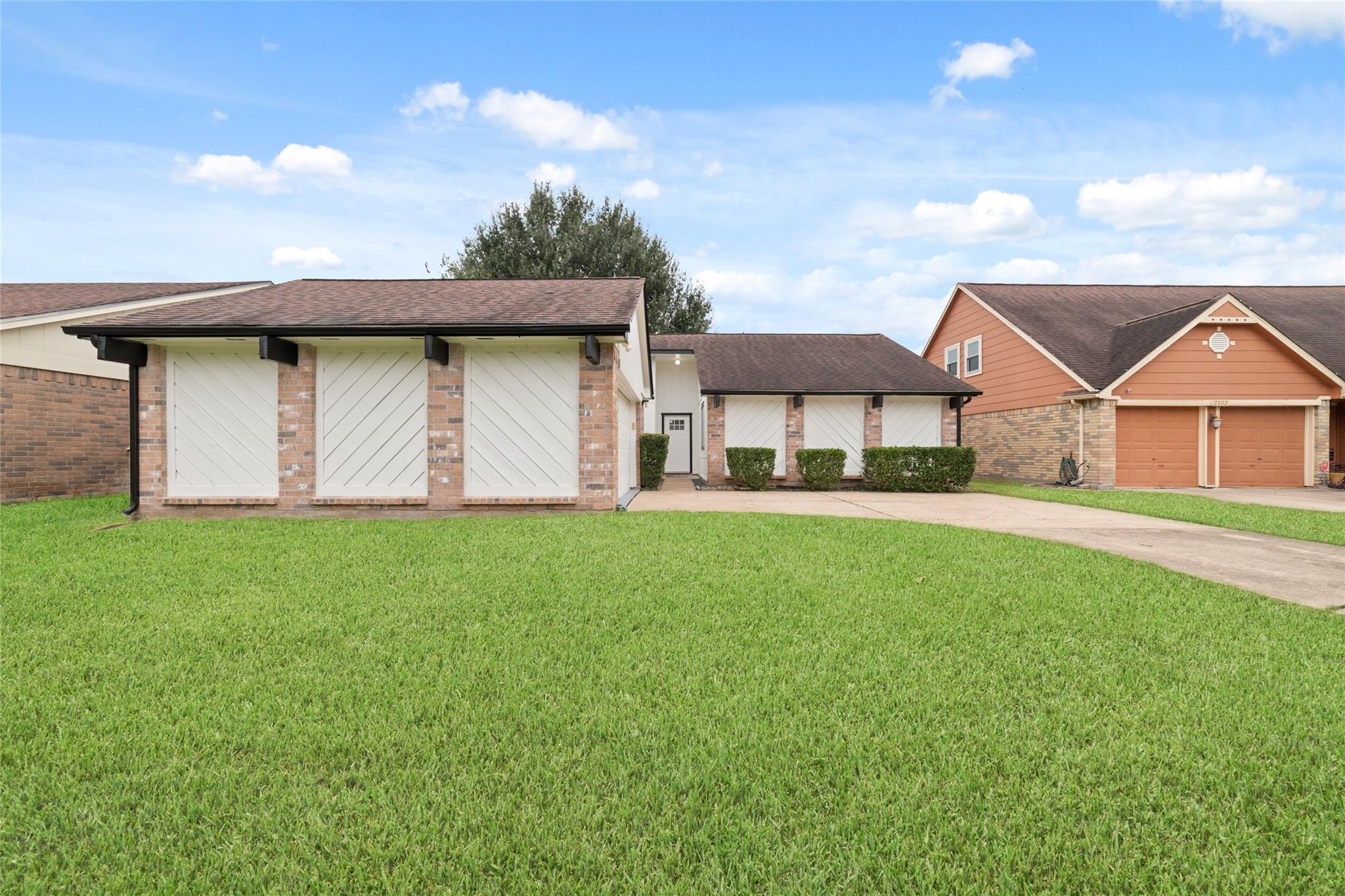 2106 Endicott Lane