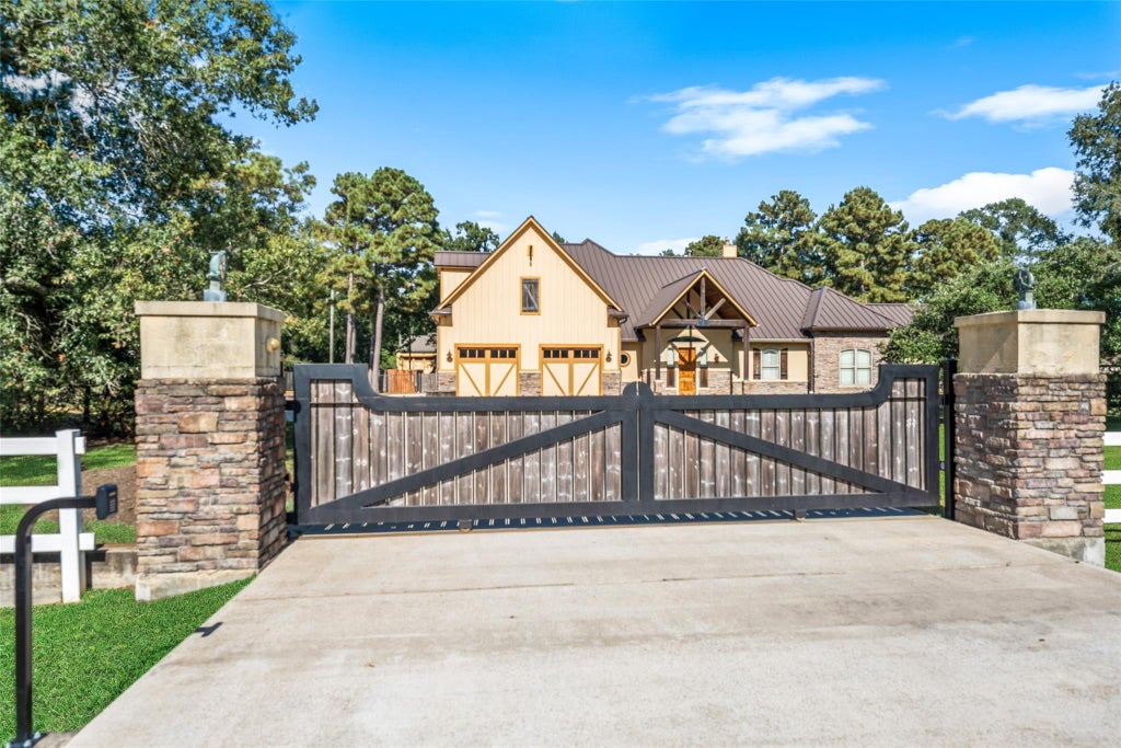 Photo of 21710 Pino Lane, Crosby, TX 77532 (MLS # 47089362)