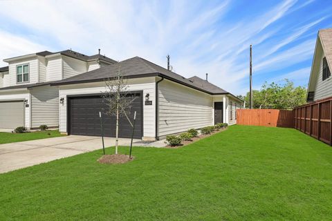 Photo of 15025 Alkay Street, Houston, TX 77053 (MLS # 32616048)