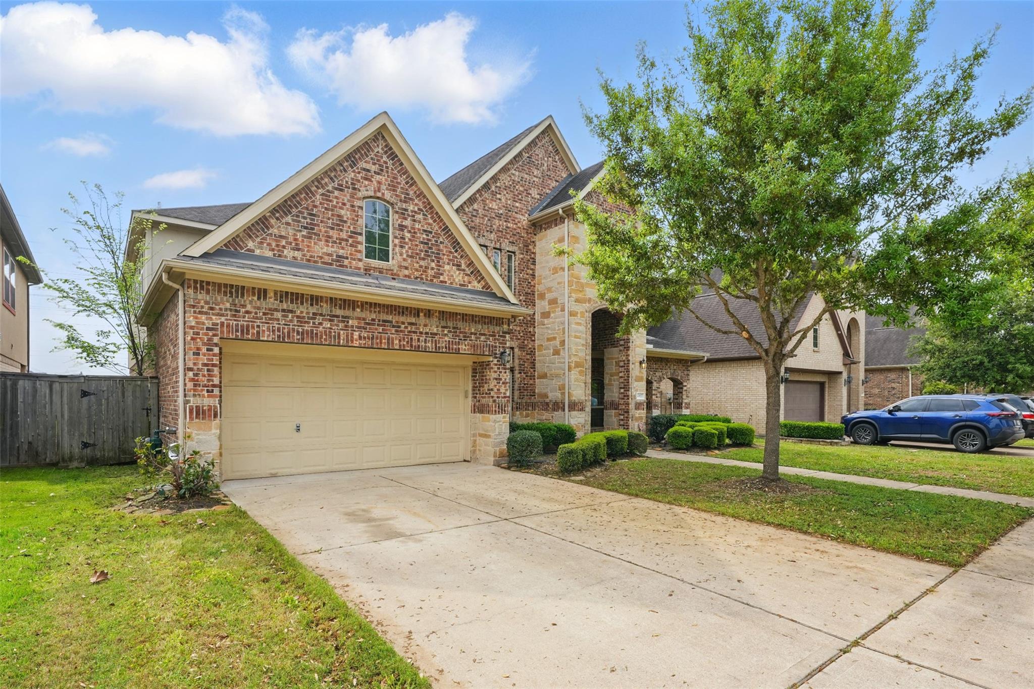 4927 Blackwater Lane