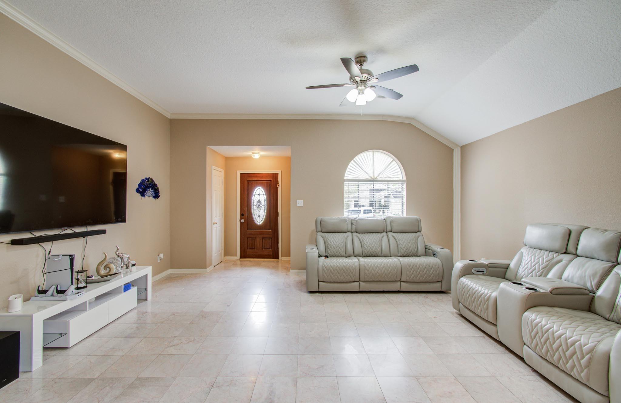 21074 Southern Colony Court