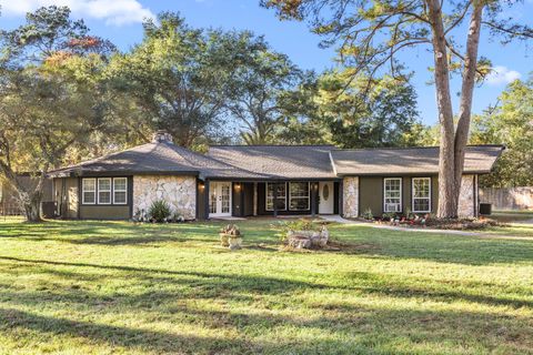 Photo of 17002 Bobcat Trail, Cypress, TX 77429 (MLS # 81246550)
