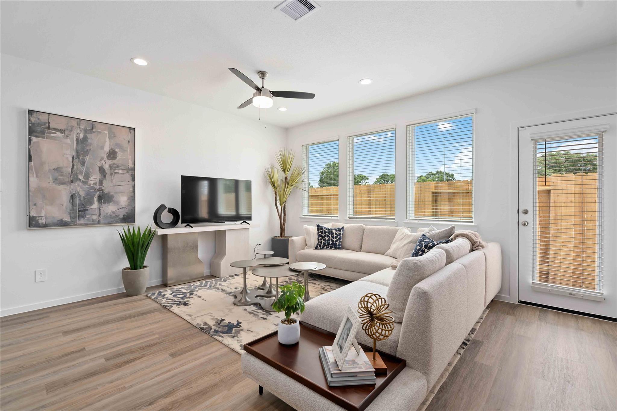 7613 Inwood Hills Lane