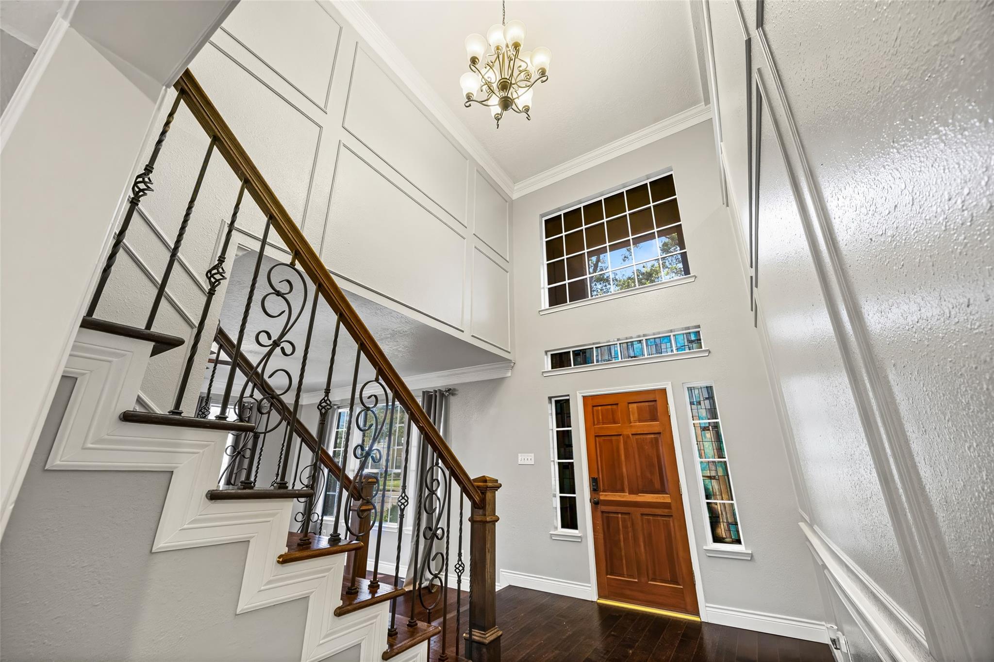 6822 Kemper Drive
