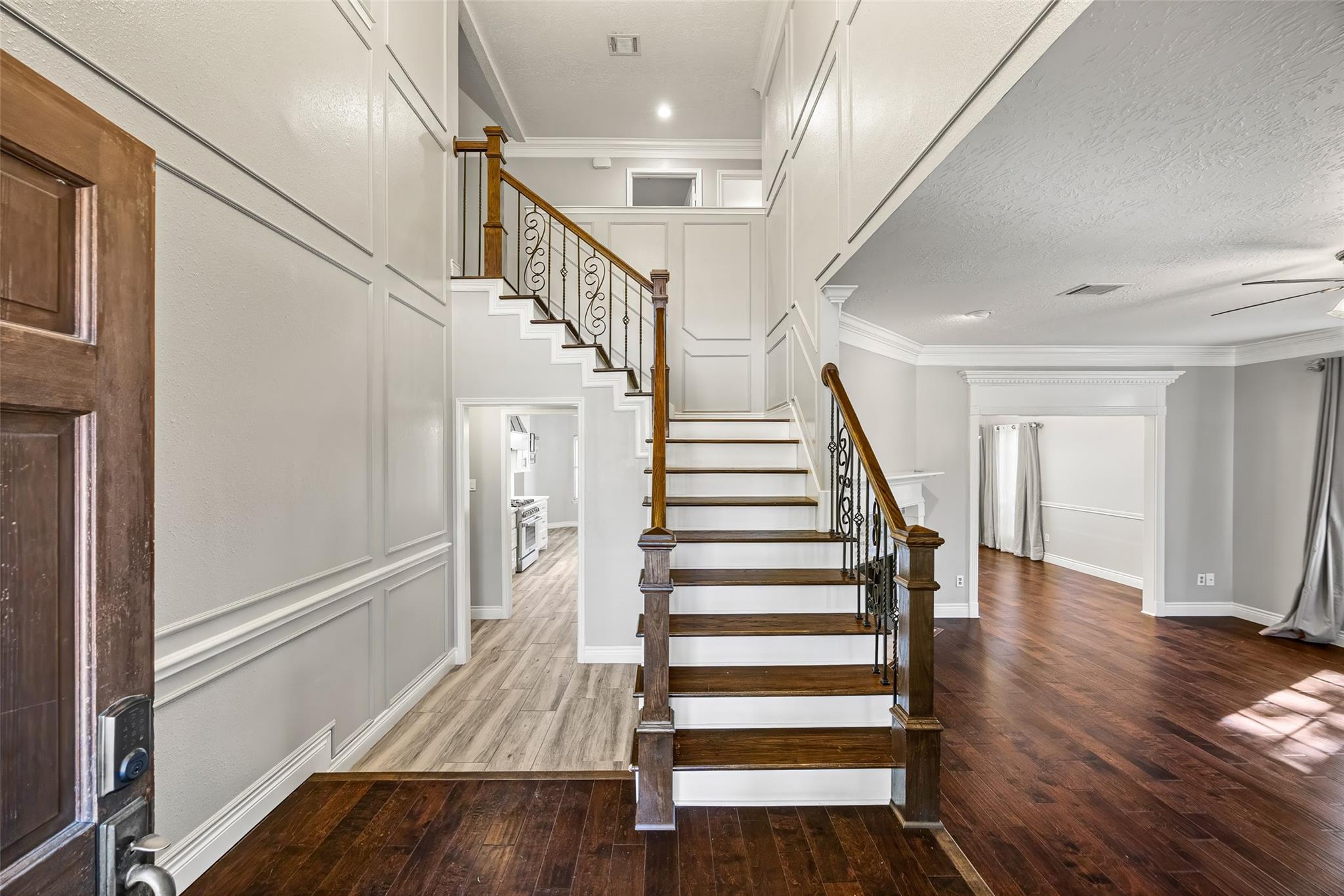 6822 Kemper Drive
