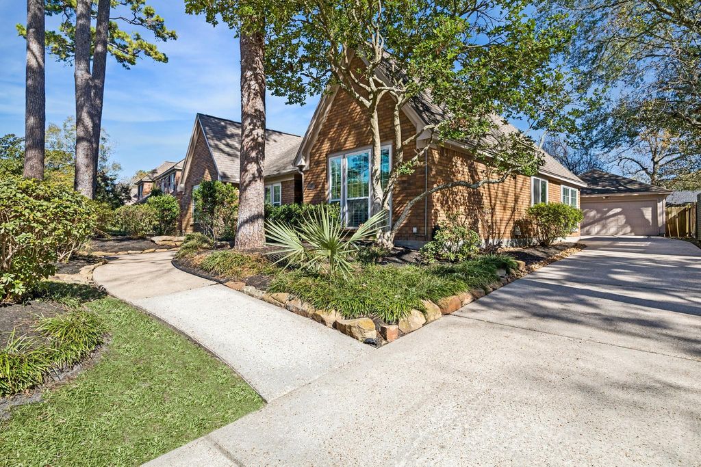 Photo of 3206 Woodland View Drive, Kingwood, TX 77345 (MLS # 63054440)