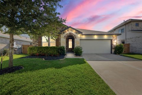 Photo of 15615 Beltie Drive, Humble, TX 77346 (MLS # 19141995)