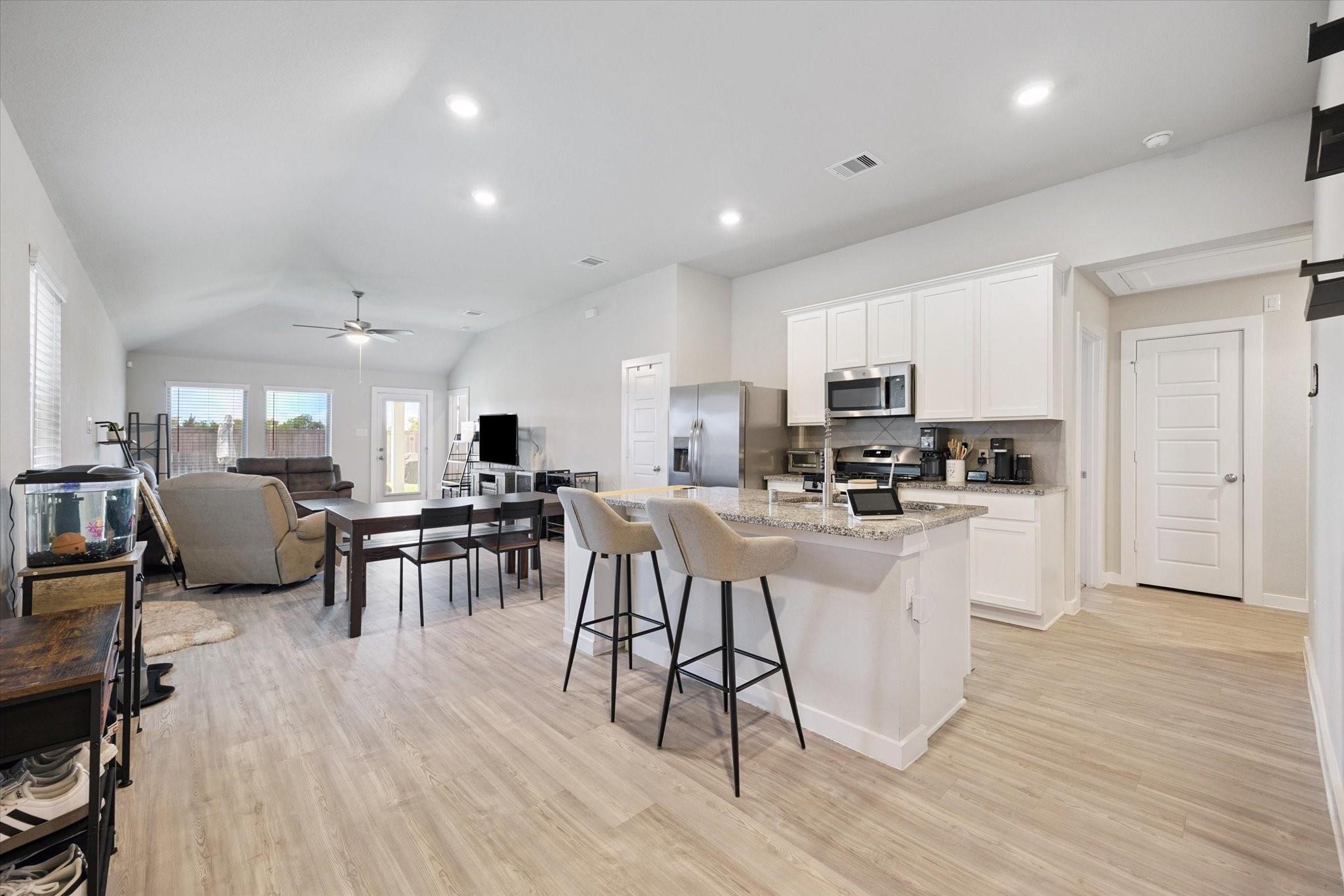 2493 Clydesdale Lane