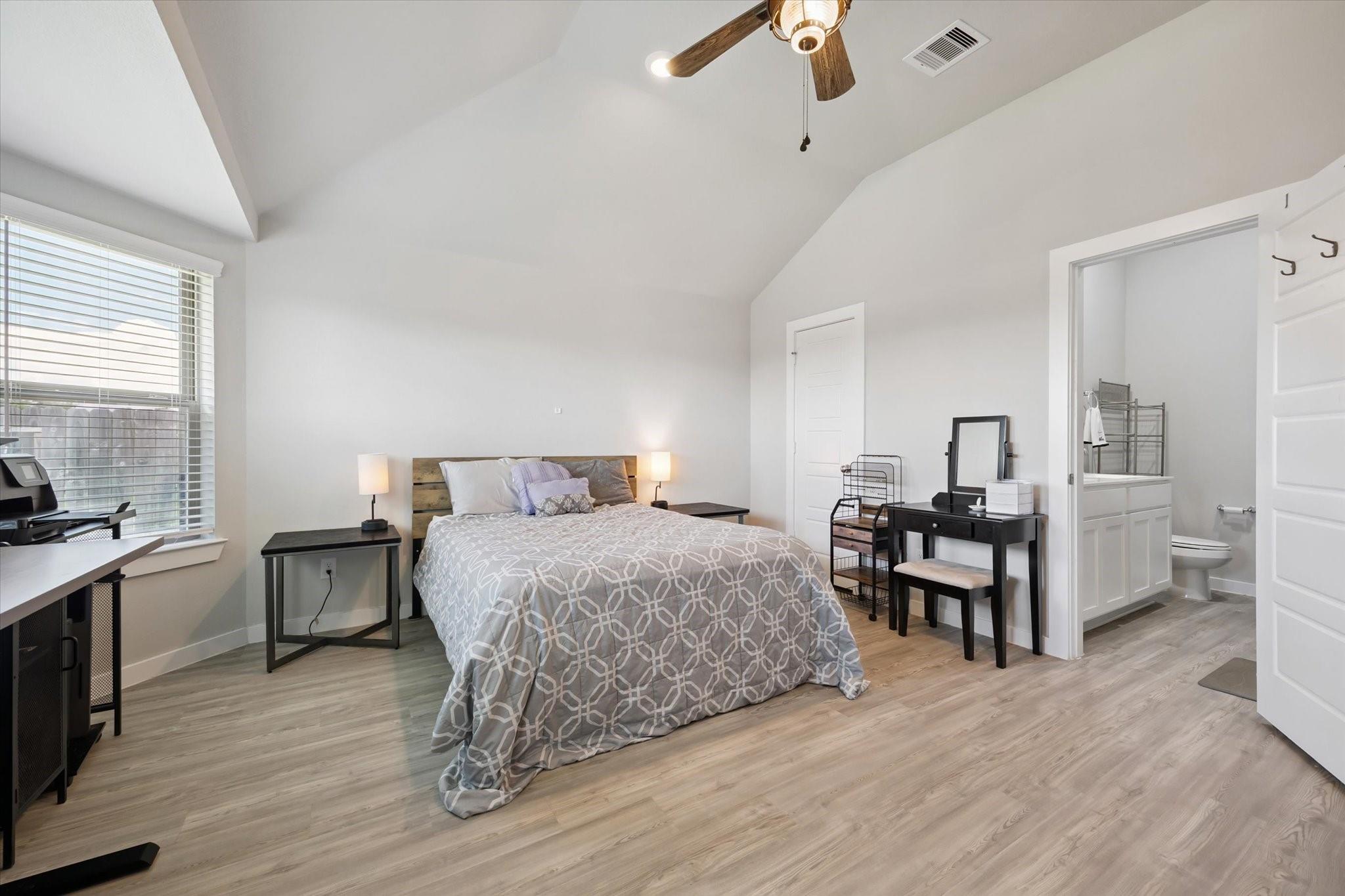 2493 Clydesdale Lane