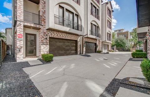 Photo of 2114 Mason Street, Houston, TX 77006 (MLS # 65521908)