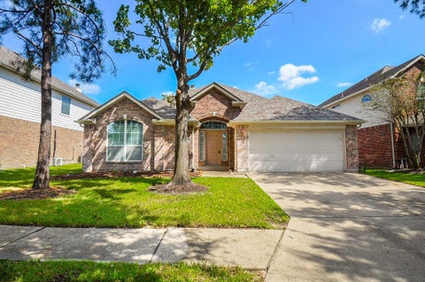 Photo of 10518 Badger Canyon Drive, Houston, TX 77095 (MLS # 28938662)