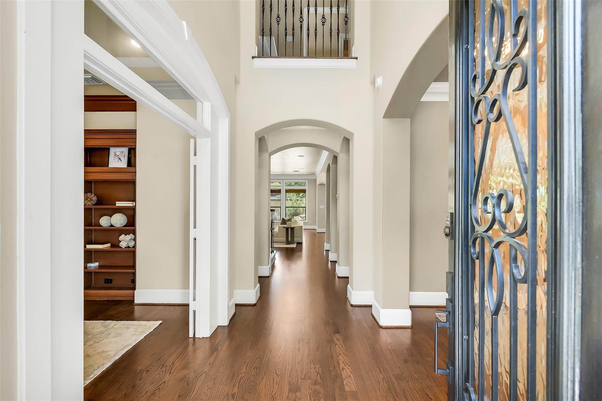 1113 Howard Lane
