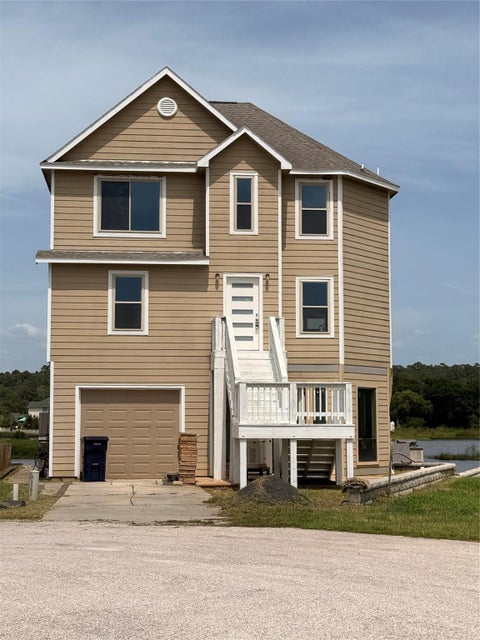 Photo of 13 Lookout Ridge, Huntsville, TX 77340 (MLS # 10364490)