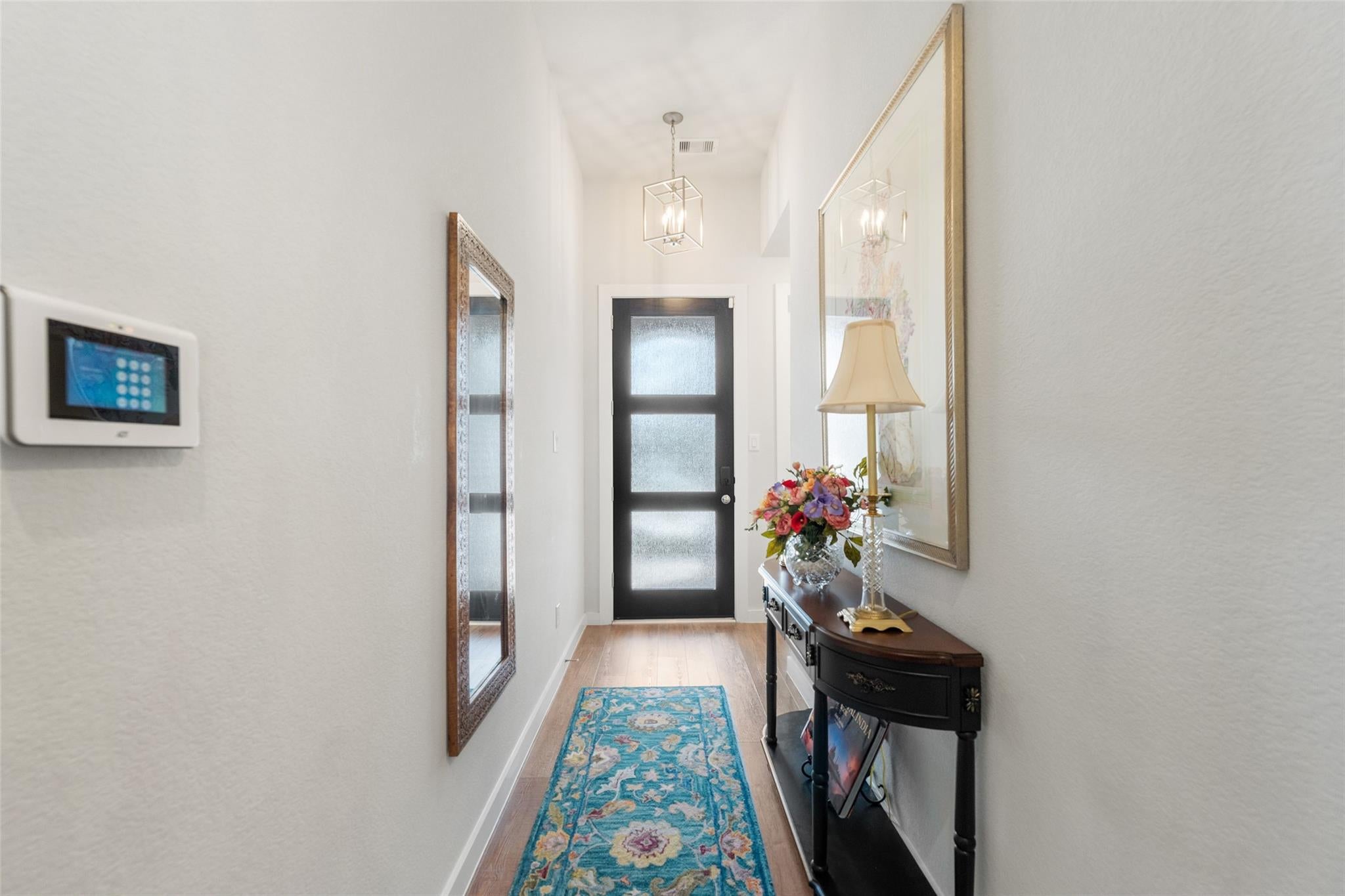 555 Chestnut Reef Court