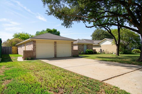 Photo of 1934 Myrna Lane, Katy, TX 77493 (MLS # 40767029)