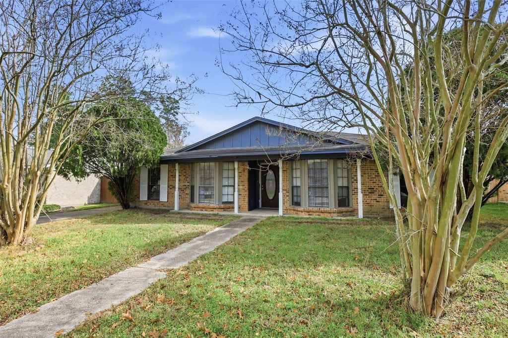 Photo of 3918 Wintergreen Drive, Humble, TX 77396 (MLS # 85649923)