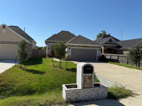 Homes For Sale - 5818 Tautenhahn Road<br/> Houston, TX 77016