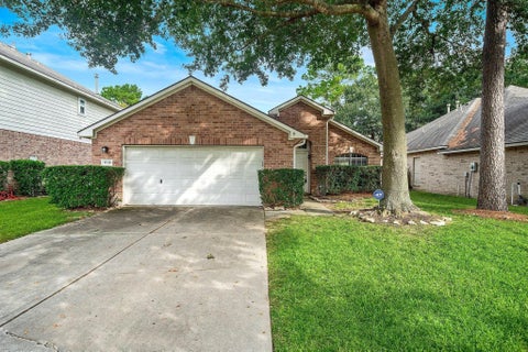 Photo of 17110 Ginger Fields Lane, Tomball, TX 77377 (MLS # 29493118)