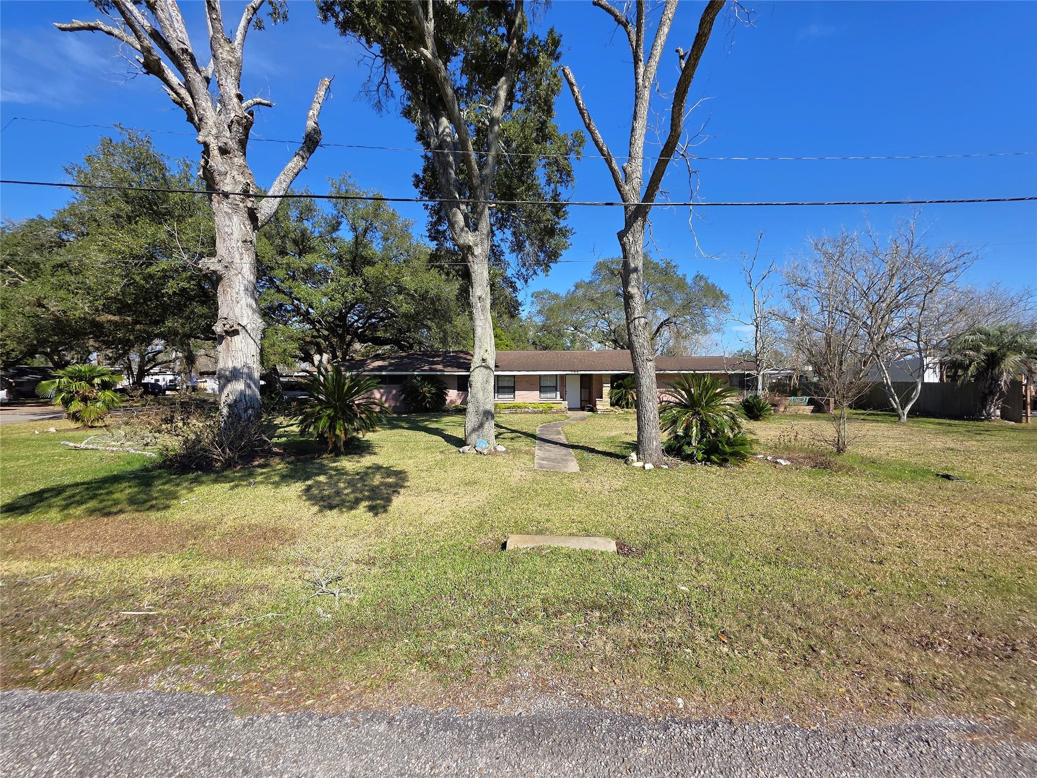 706 Maple Street