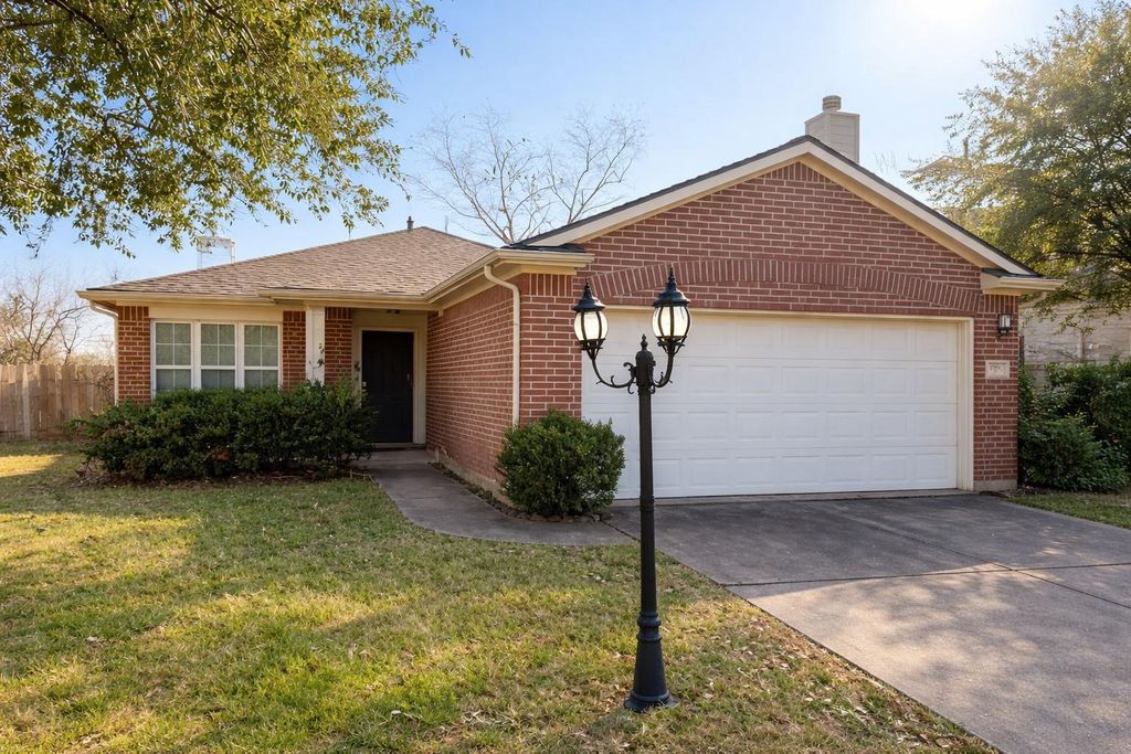 Photo of 17715 Barton Point Lane, Richmond, TX 77407 (MLS # 75152350)