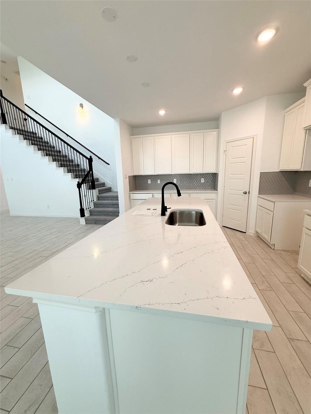 Photo of 2506 Shallow Lake Lane, Iowa Colony, TX 77583 (MLS # 97423522)