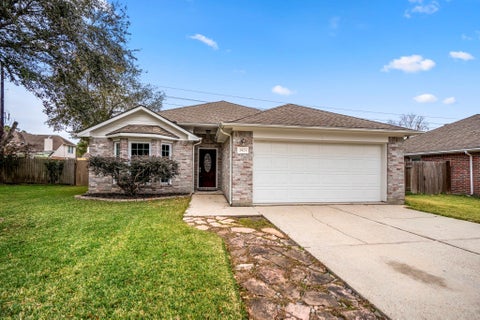Homes For Rent - 2923 Goldspring Lane<br/> Spring, TX 77373