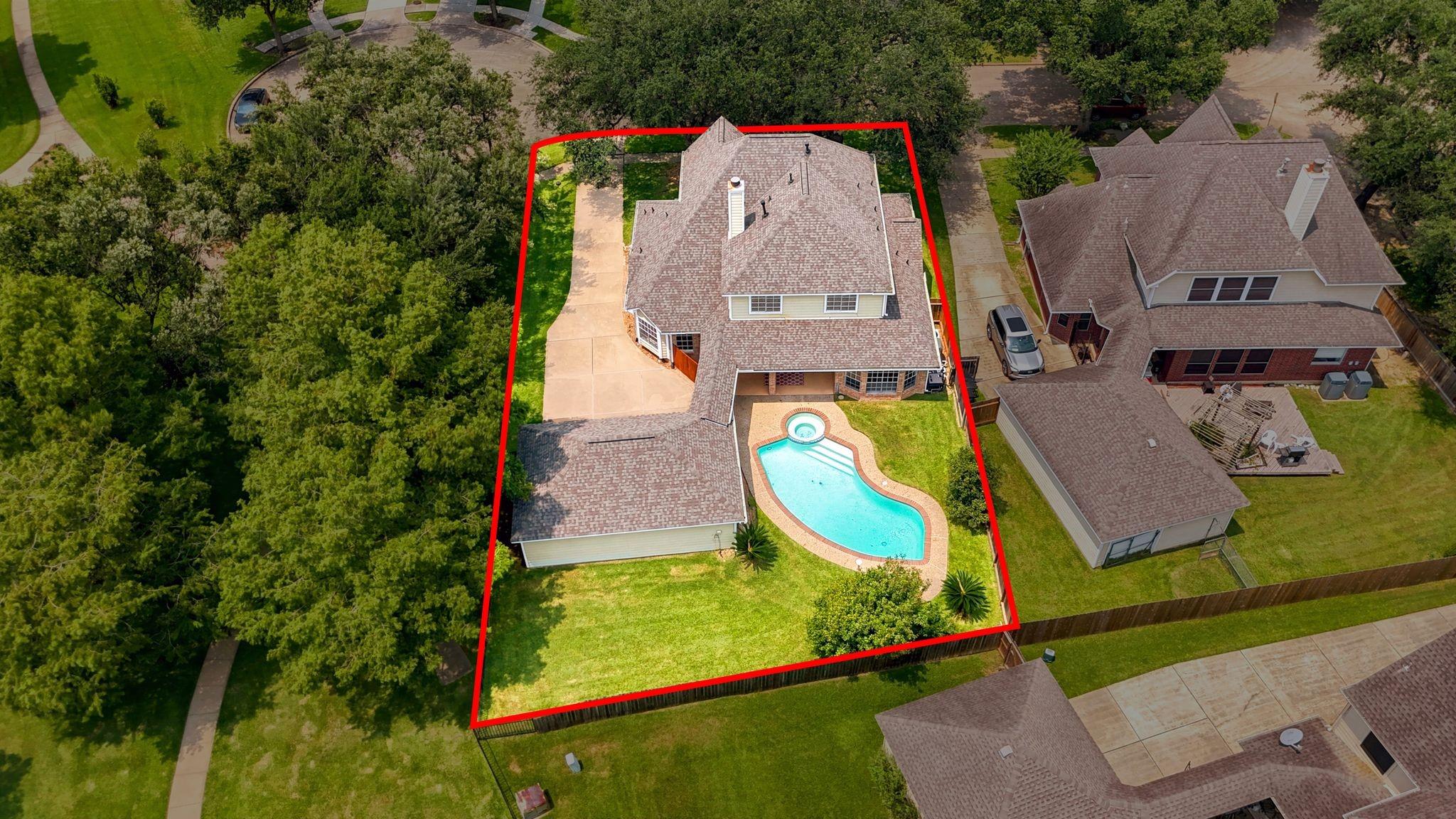 2216 Fairwater Park Drive