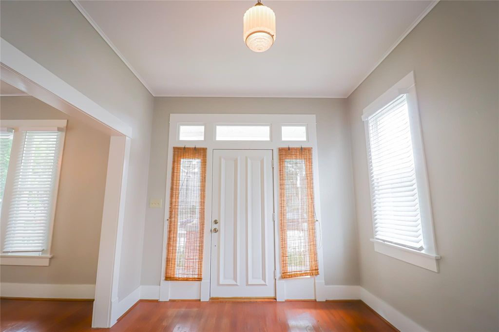 Photo of 3012 Avenue O 1/2 #down, Galveston, TX 77550 (MLS # 8247202)