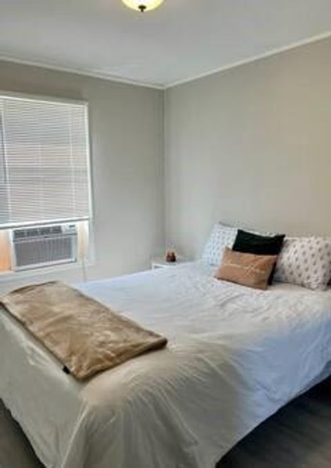 Photo of 3126 Webster St St #5, Houston, TX 77004 (MLS # 47337653)