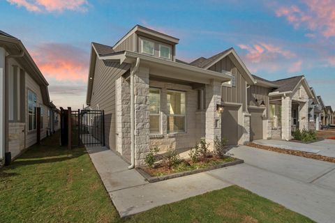 Townhouse For Sale - 5243 Celestial Court<br/> Iowa Colony, TX 77583