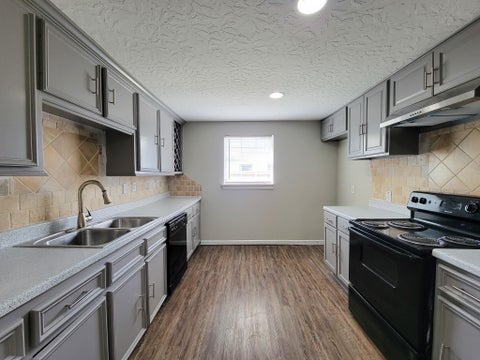 Tiny photo for 3416 Europa Street, Houston, TX 77022 (MLS # 15202507)