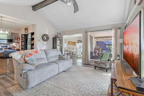 Townhouse For Sale - 17 Townhouse Lane<br/> Trinity, TX 75862