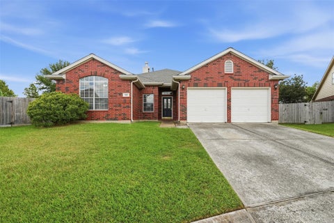 Homes For Rent - 3003 Grey Mist Court<br/> Friendswood, TX 77546