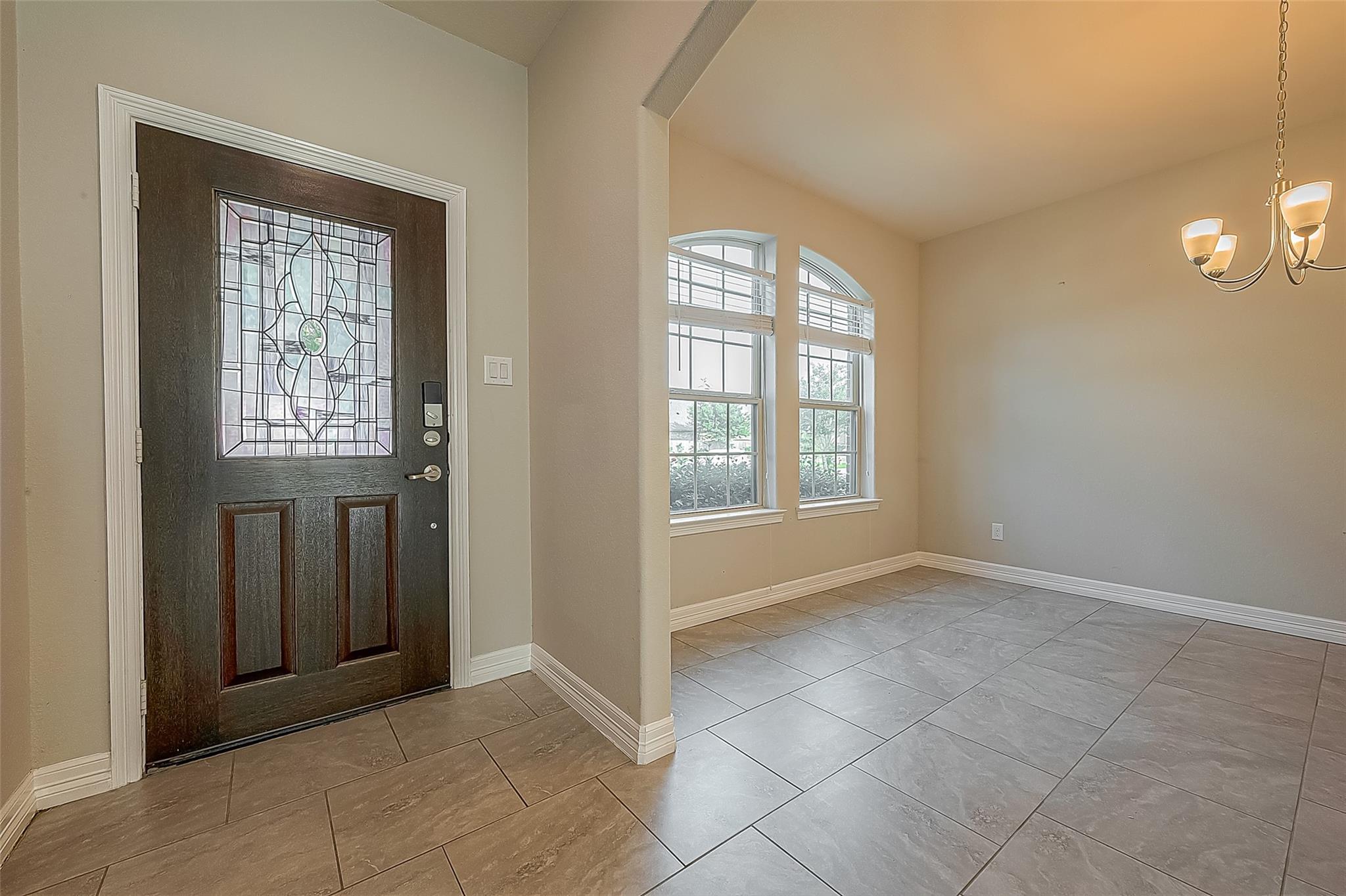 223 Sintra Lake Way