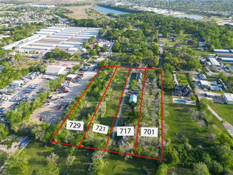 Photo of 717 Crenshaw Road, Houston, TX 77504 (MLS # 16706443)