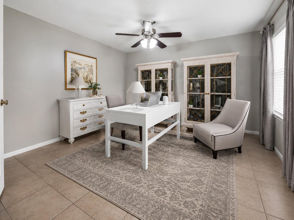 Photo of 2815 Woodland Grove Drive, Houston, TX 77339 (MLS # 18013164)