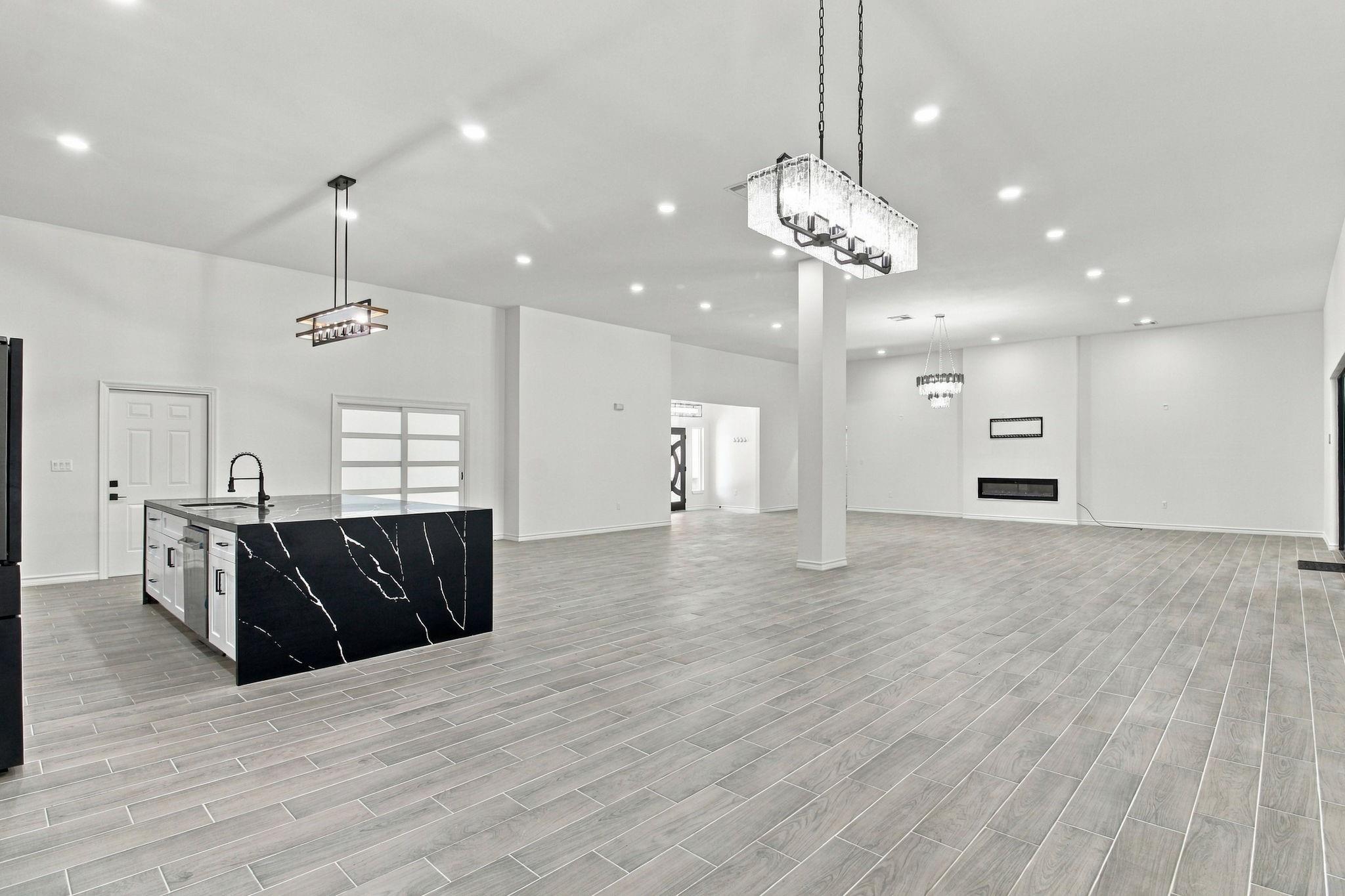 7133 Racehorse Drive