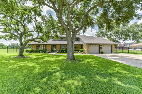 1914 Quinn Road Pearland TX 77581
