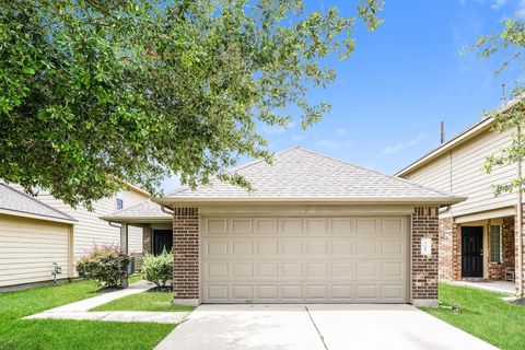 Homes For Rent - 5511 Long Arbor Lane<br/> Katy, TX 77449