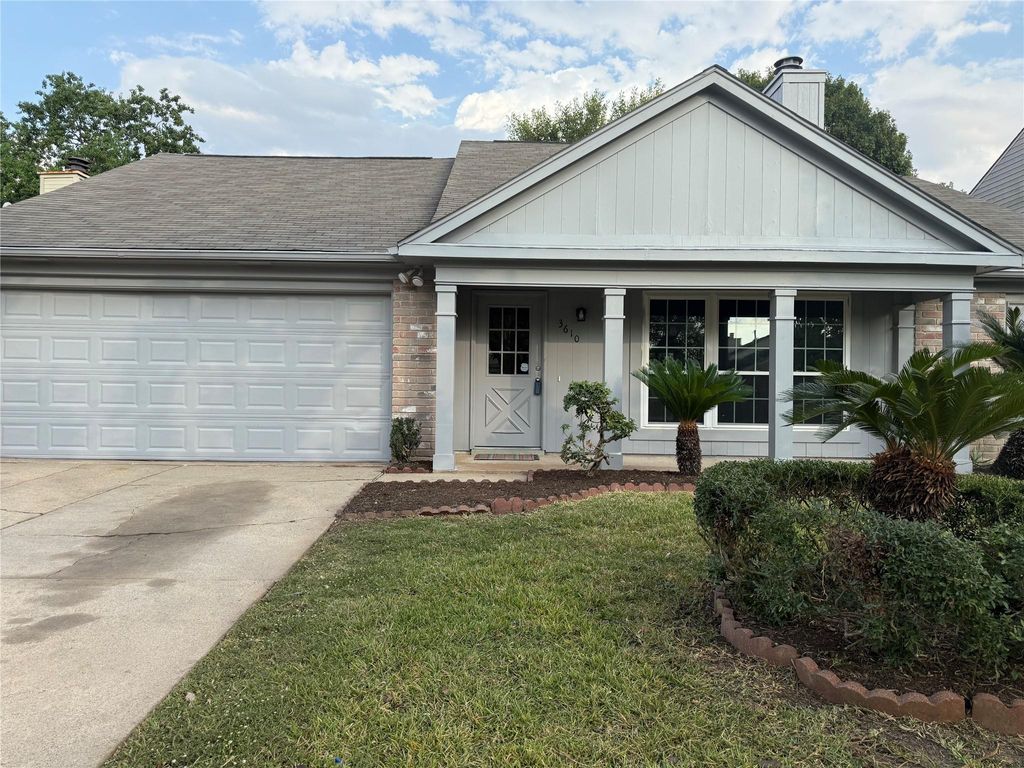 Photo of 3610 Bartons Lane, Sugar Land, TX 77479 (MLS # 80881417)