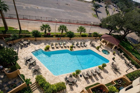 Photo of 3525 Sage Road #718, Houston, TX 77056 (MLS # 46336636)