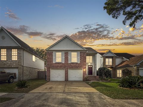 Photo of 13635 Repa Lane, Houston, TX 77014 (MLS # 32420330)