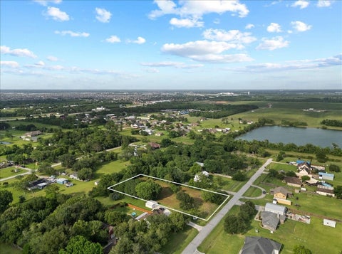 Vacant Land For Sale - 10852 Derrick Drive<br/> Galveston County, Santa Fe, TX 77510