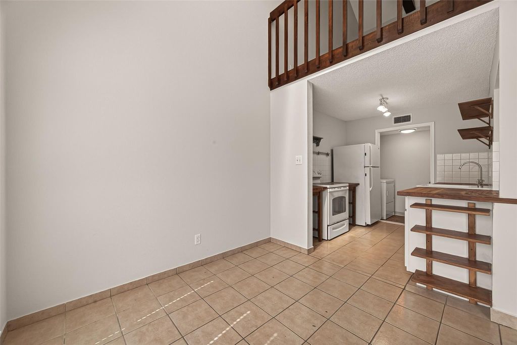 Photo of 8483 Sands Point Drive, Houston, TX 77036 (MLS # 46697548)