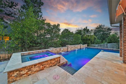 207 Fox Squirrel Court Pinehurst TX 77362