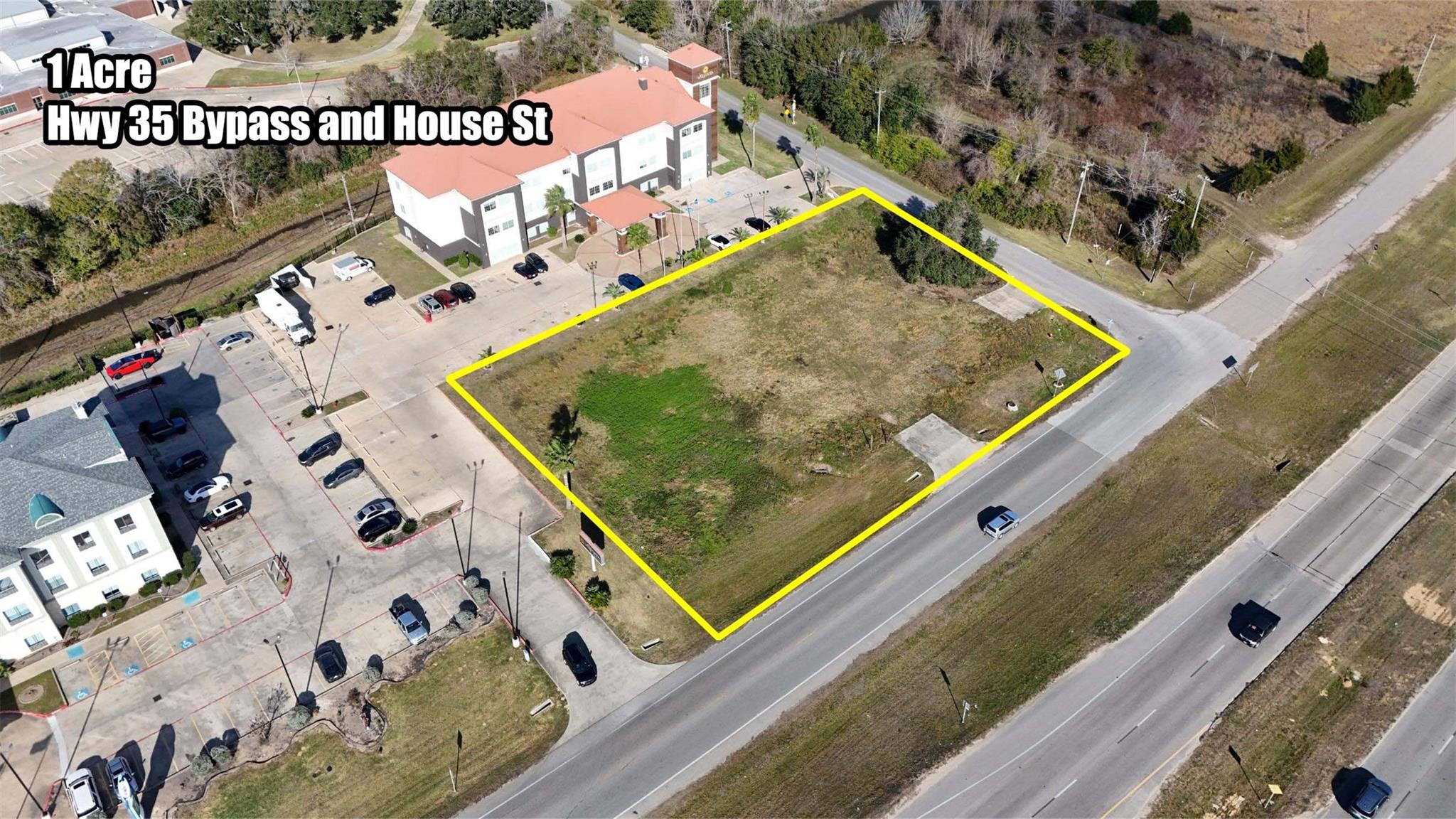 860 S Highway 35 ByPass