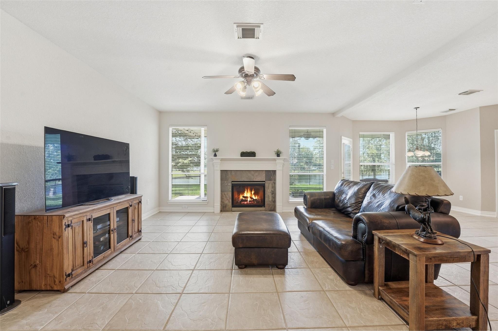 14203 Chapel Hollow Lane