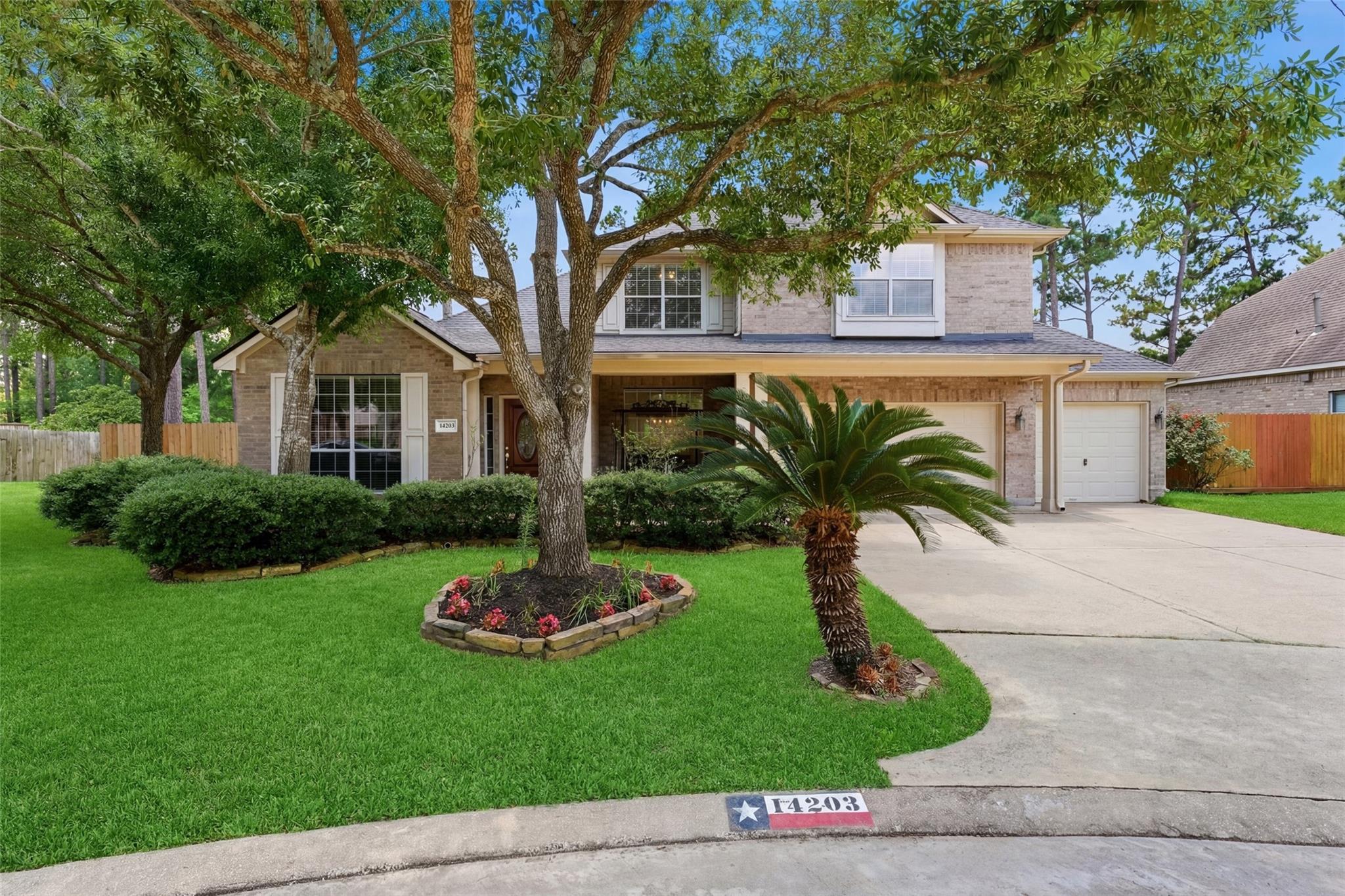 14203 Chapel Hollow Lane